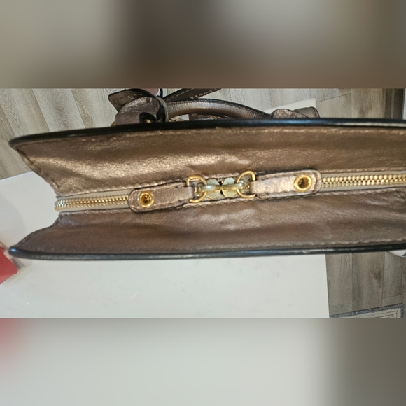 Designer Gold Handbag - Picture 9 of 11